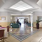 Hotel Piramidi